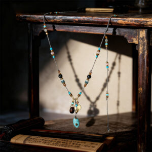 New Chinese bohemian turquoise beaded necklace niche clavicle chain long Yunnan Xinjiang tourism photography accessories