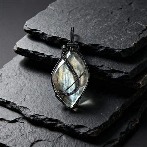 Handmade Labradorite Wire-Wrapped Pendant Necklace